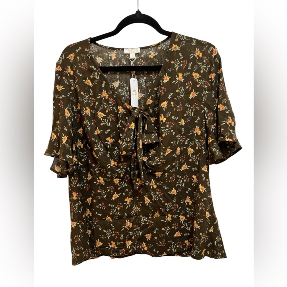 Charming Charlie Women's Floral Tie Sleeve Blouse Size L Multicolor Casual Top